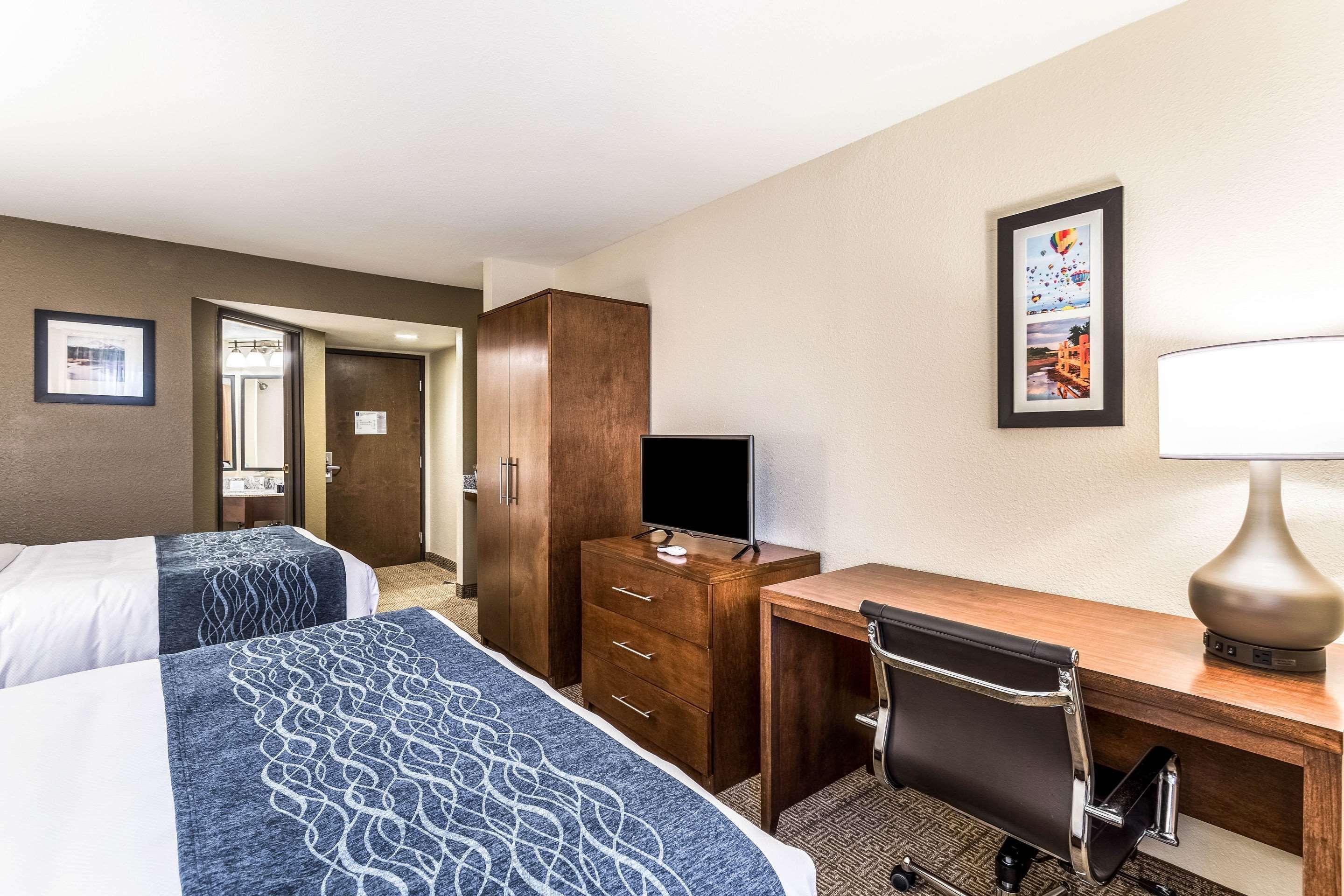 Comfort Inn & Suites Albuquerque Downtown Екстер'єр фото