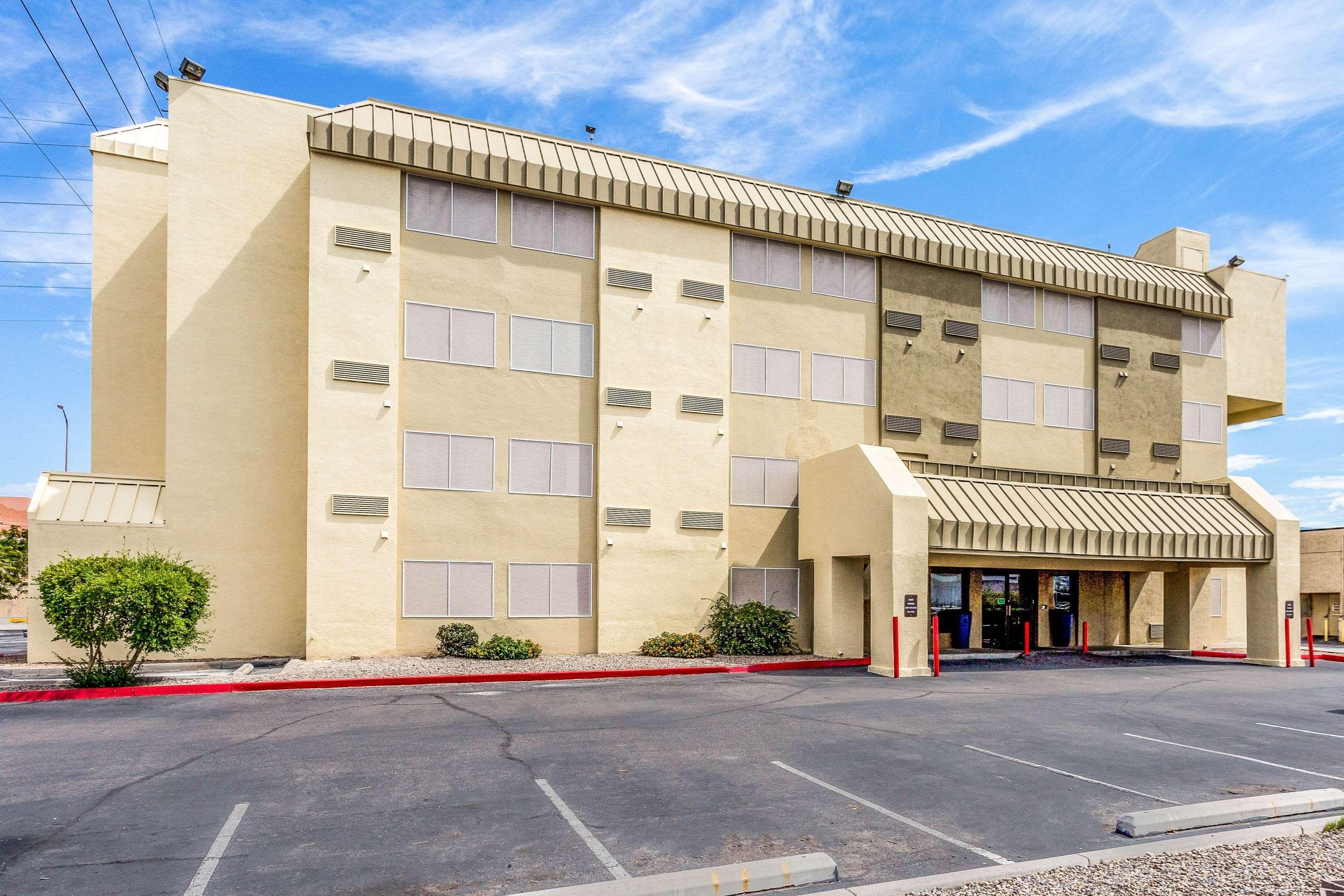Comfort Inn & Suites Albuquerque Downtown Екстер'єр фото