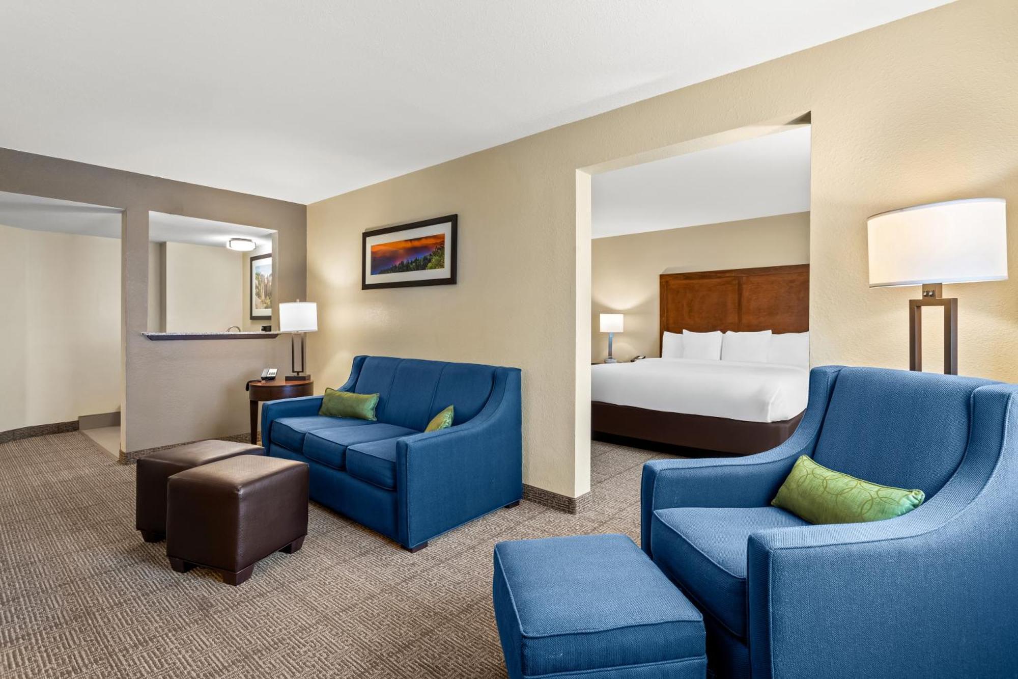 Comfort Inn & Suites Albuquerque Downtown Екстер'єр фото