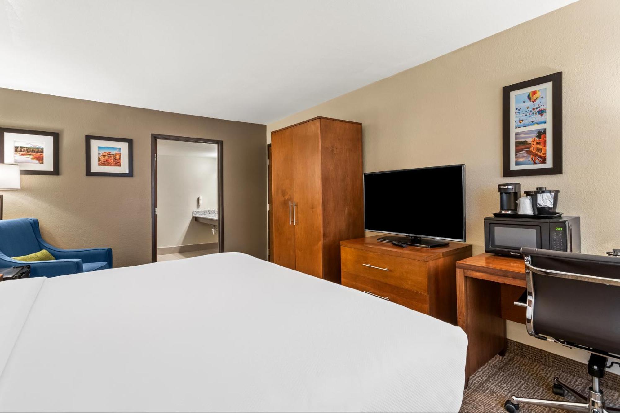 Comfort Inn & Suites Albuquerque Downtown Екстер'єр фото