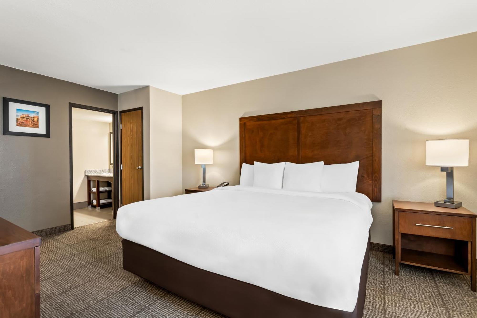 Comfort Inn & Suites Albuquerque Downtown Екстер'єр фото